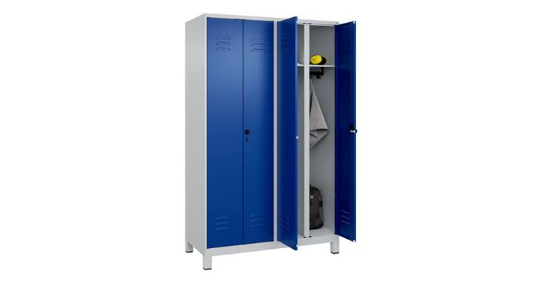 Schwarz-Weiß-Spind Classic PLUS, Füße, für 2 Personen, 1950x1200x500mm 7035/5010