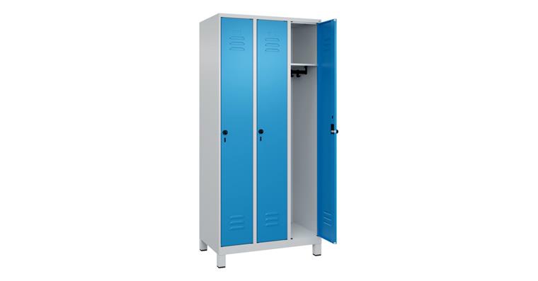 Spind Classic PLUS, Füße, 3 Abteile, 1950x900x500mm RAL 7035/5012